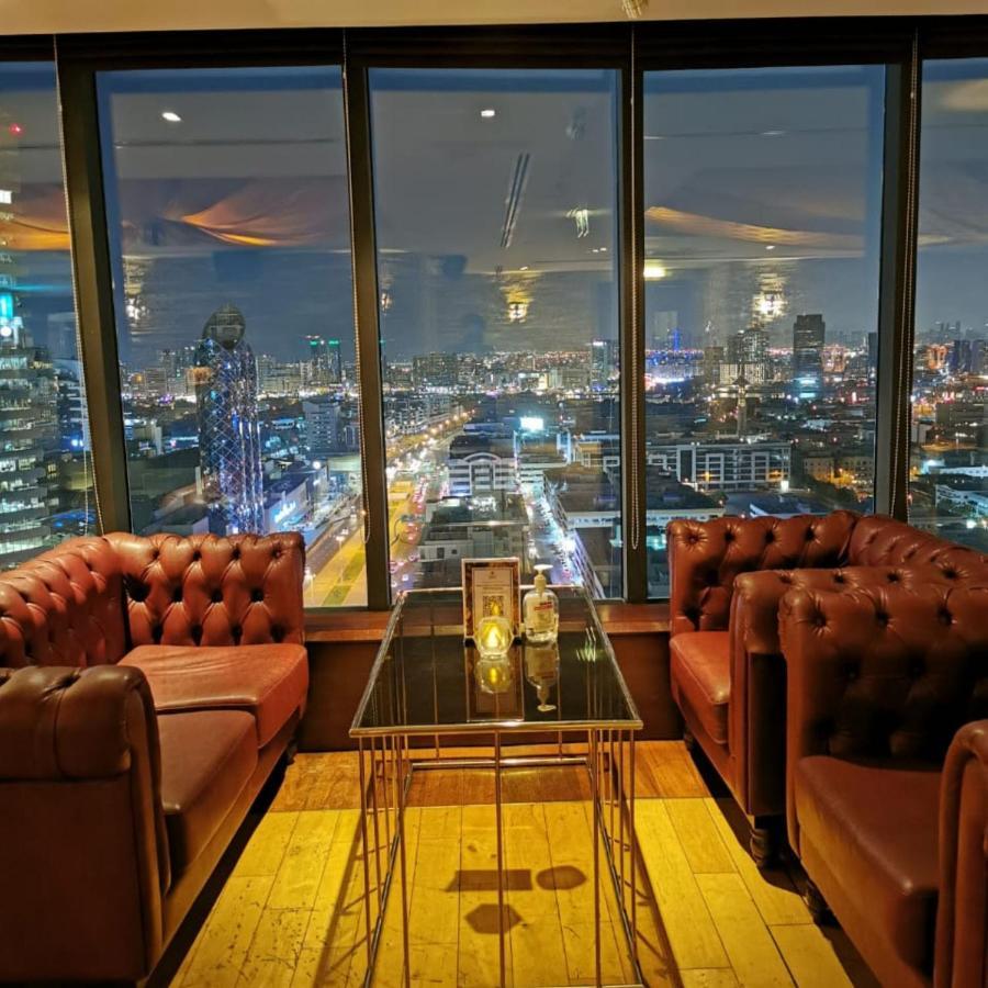 Park Regis Kris Kin Hotel Dubai Eksteriør billede View from the 39th floor
